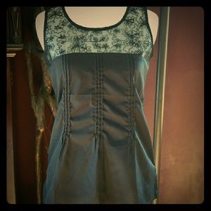 Sold - Banana Republic sleeveless illusion top